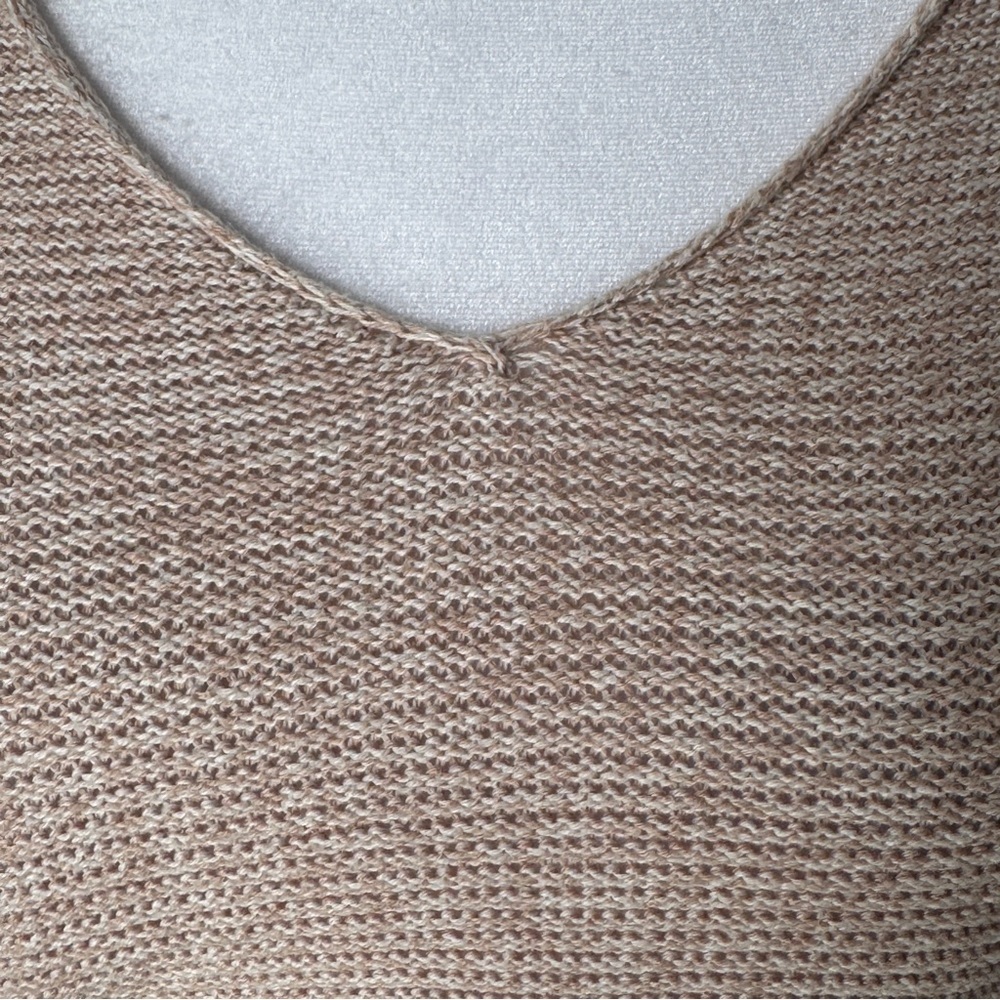 Old Navy Brown V Neck Sweater Tunic Size Small - Picture 3 of 7